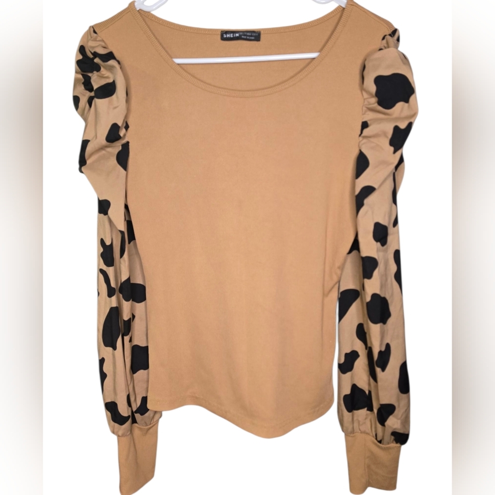 SHEIN Tan Ruffled Blouse with Billowy Sleeves